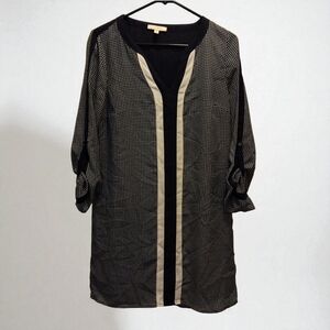 Skies Are Blue Black and Cream Tunic